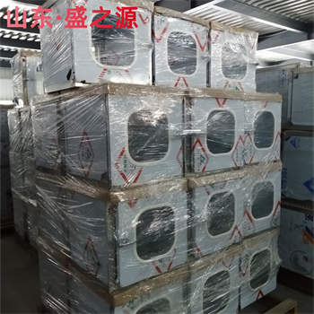 山東外冷板機(jī)械互鎖帶斜坡雙開門傳遞窗